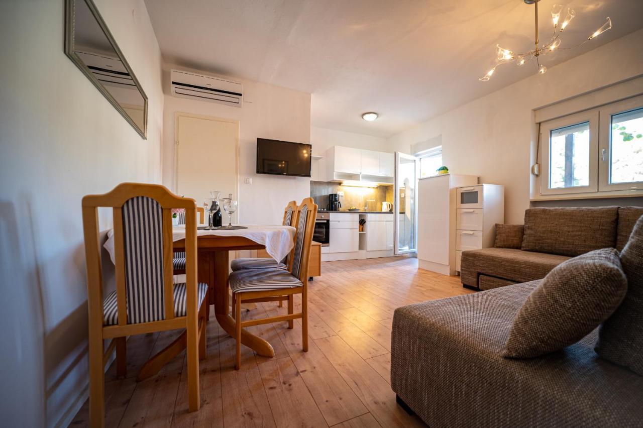 Guest House Ero Sukošan 외부 사진